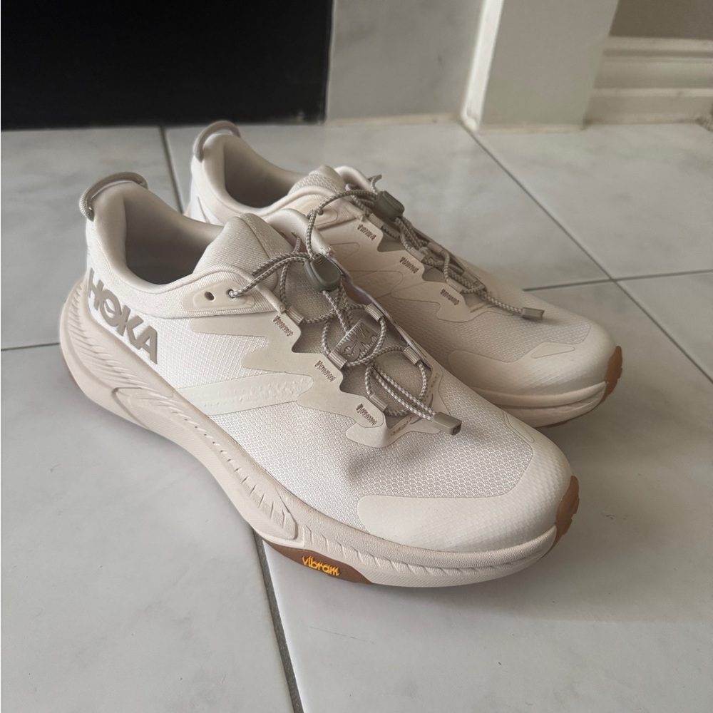 HOKA Transports, Brand new, Never worn